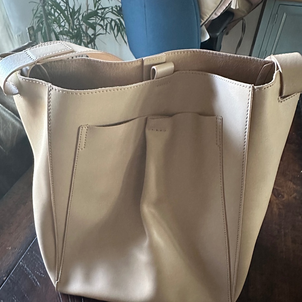 Everlane Studio Bag
